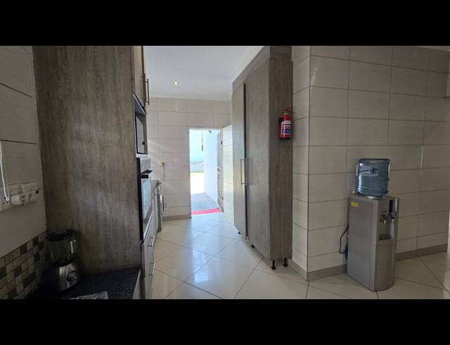 4 BEDROOM FREEHOLD FOR SALE IN SOUTH CREST
